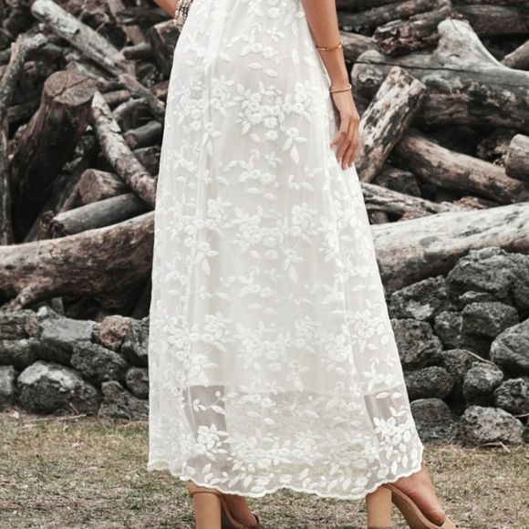 Embroidered Maxi Dress Fully Lined - Picture 6 of 7